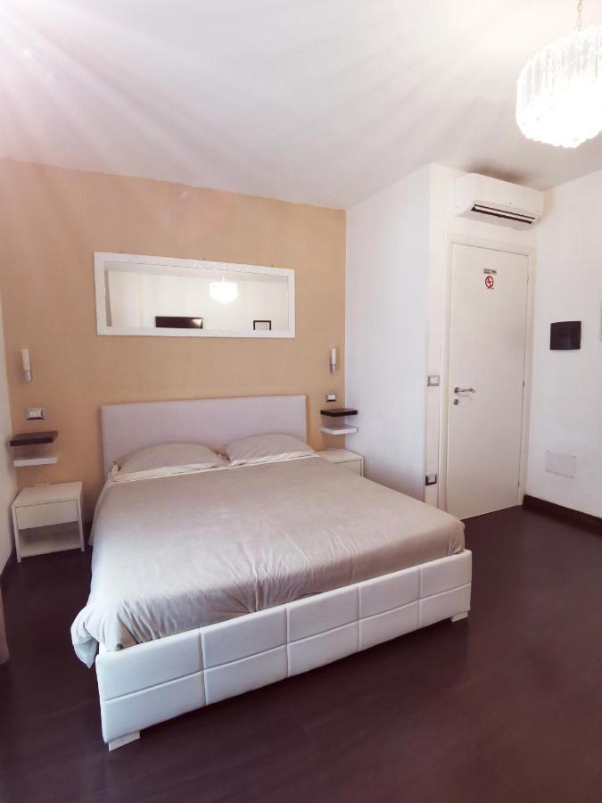 Sweetdreams Placa Civica Alghero Esterno foto